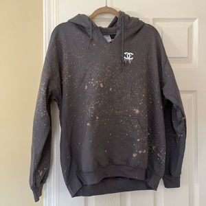 grey chanel design sweatshirt